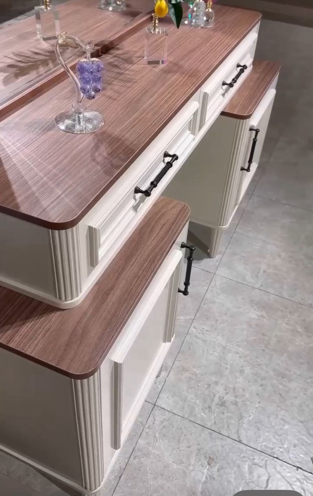 غرفه نوم ايلا - الصورة 2